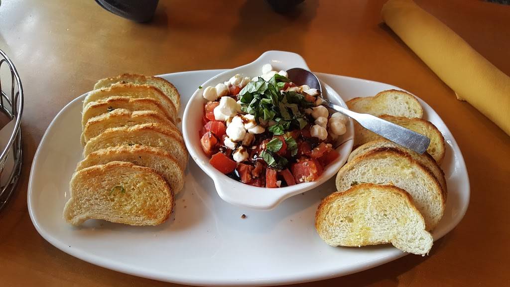 Olive Garden Italian Restaurant | meal takeaway | 234 N McPherson Church Rd, Fayetteville, NC 28303, USA | 9108640119 OR +1 910-864-0119