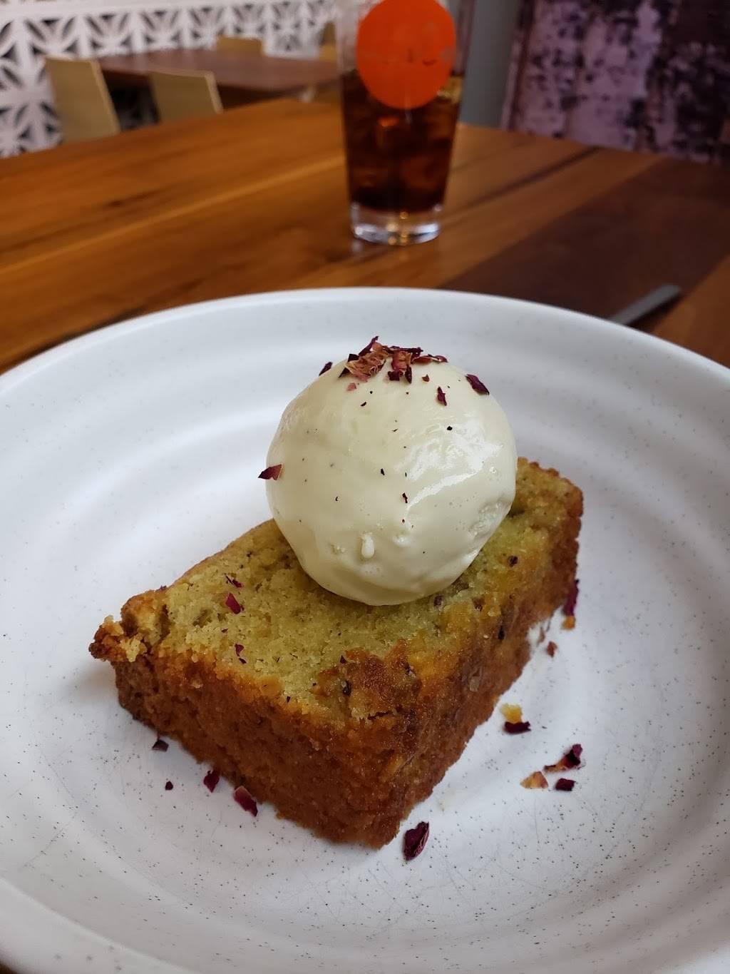 Nolo | restaurant | 687 State St, New Haven, CT 06511, USA | 2038917704 OR +1 203-891-7704