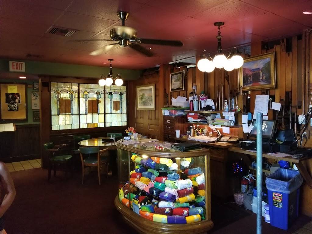 Little Bar Restaurant | restaurant | 205 Harbor Pl N, Goodland, FL 34140, USA | 2393945663 OR +1 239-394-5663