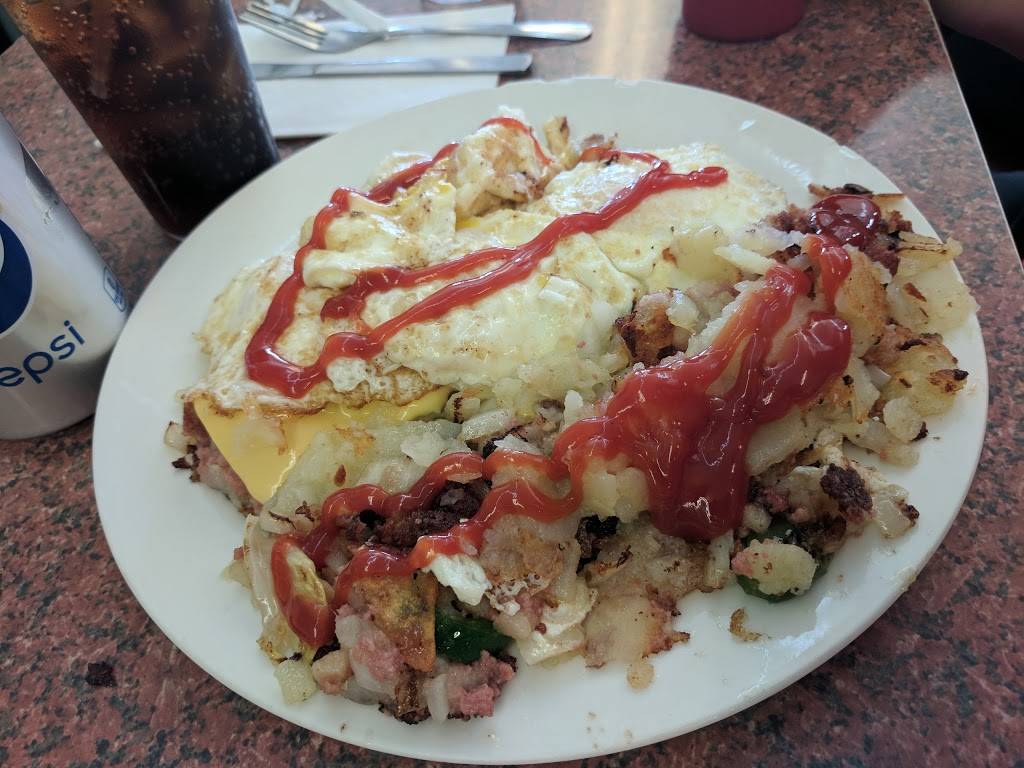 Sparkys Snack Stop | restaurant | 3624 Oakton St, Skokie, IL 60076, USA | 8476731002 OR +1 847-673-1002