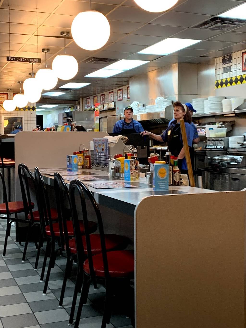 Waffle House | meal takeaway | 430 Racetrack Rd, Washington, PA 15301, USA | 7247453542 OR +1 724-745-3542