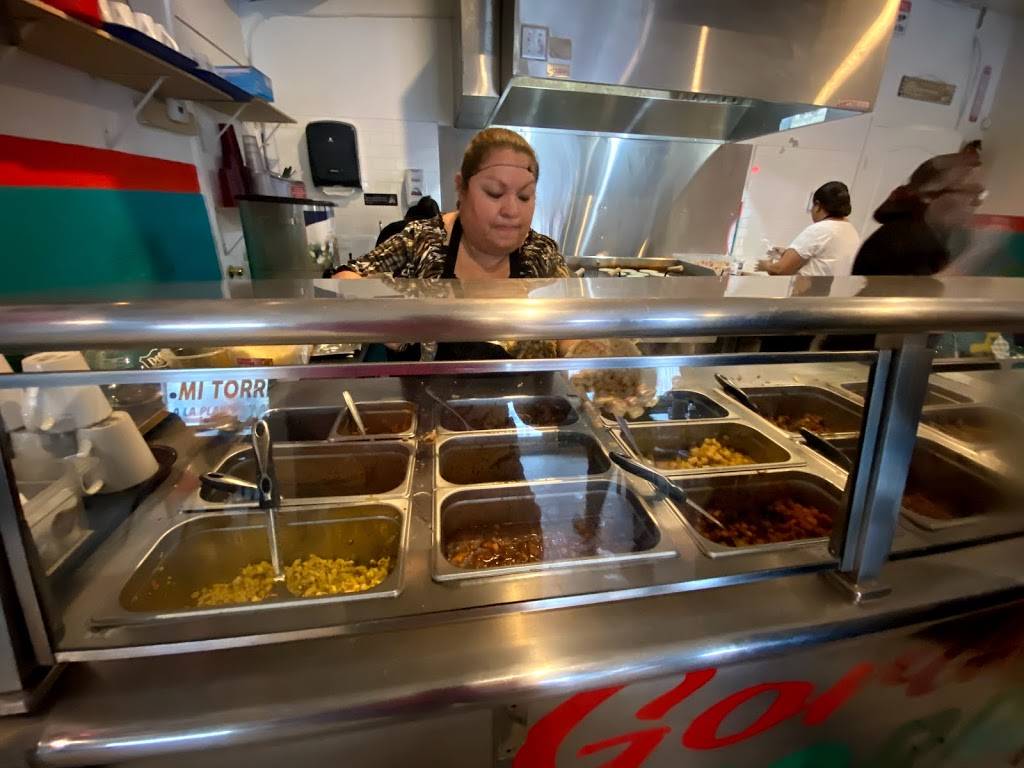 Gorditas mi torreón | restaurant | 5201 S Flores St, San Antonio, TX 78214, USA | 2103223869 OR +1 210-322-3869