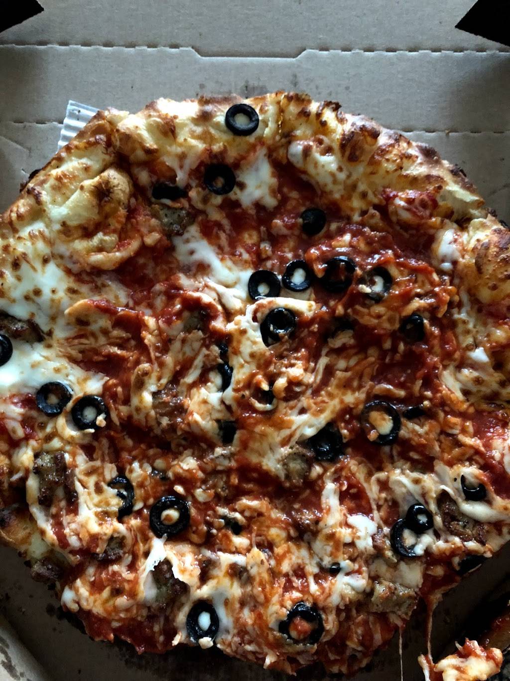 Dominos Pizza | meal delivery | 3920 S Broadway, Englewood, CO 80113, USA | 3037816647 OR +1 303-781-6647