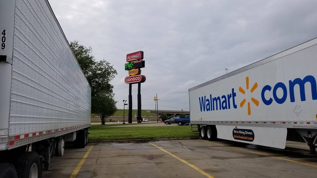 Flying J Travel Center | restaurant | 7112 I-10 West, Orange, TX 77630, USA | 4098839465 OR +1 409-883-9465