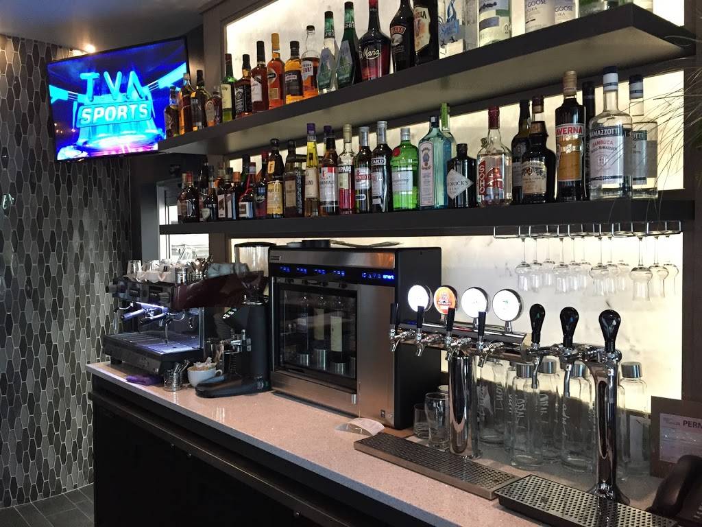 Ristorante Lupo | restaurant | 1920 Rue Léonard-de-Vinci #102, Sainte-Julie, QC J3E 1Y8, Canada | 4506853685 OR +1 450-685-3685