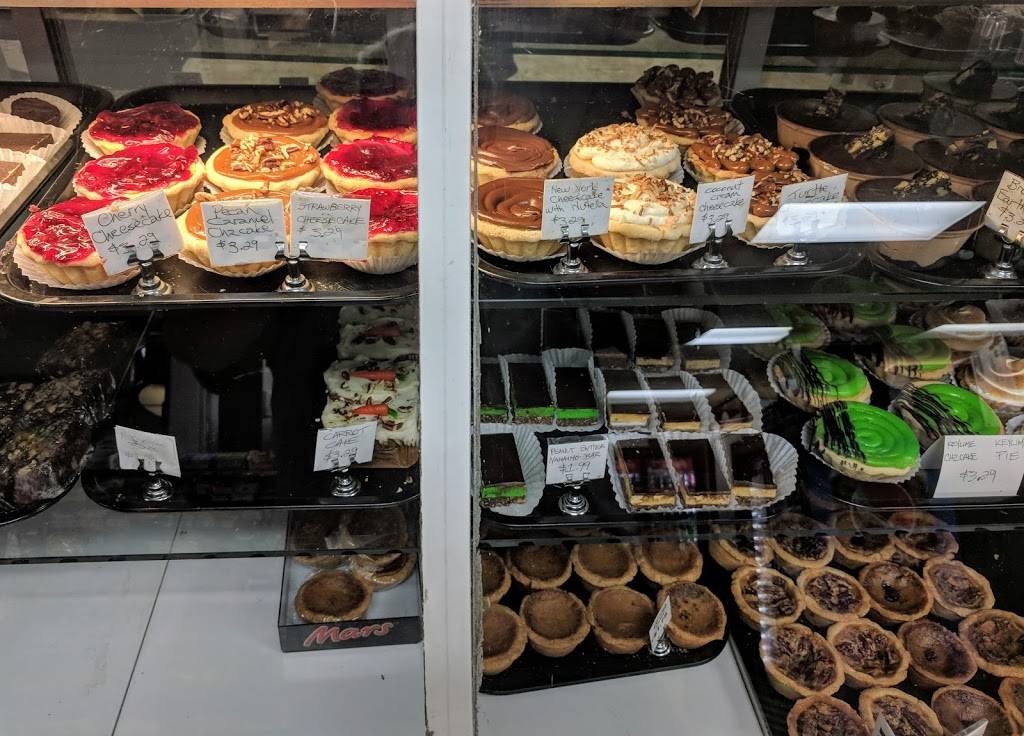 Big Joes Convenience - Pizza and Sandwich Shop | meal takeaway | 2529 Baseline Rd, Ottawa, ON K2C 0E3, Canada | 6138297155 OR +1 613-829-7155