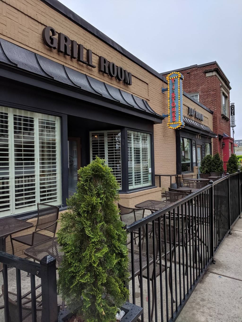 T.J. Stones | restaurant | 608 Montgomery St, Alexandria, VA 22314, USA | 7035481004 OR +1 703-548-1004