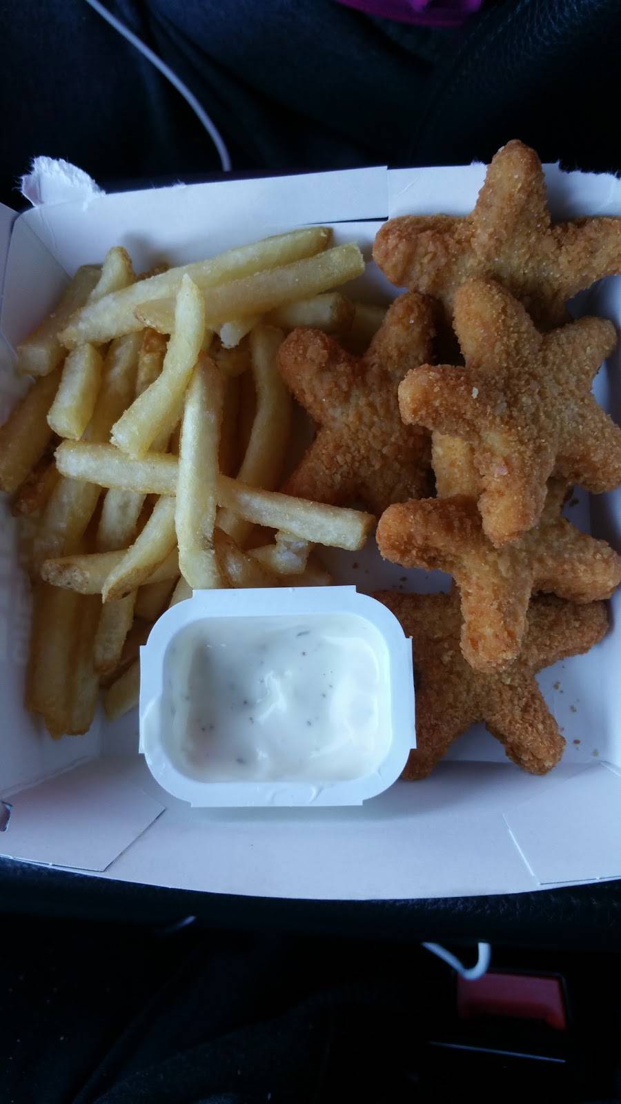 Carls Jr. | restaurant | 15669 Main St, Hesperia, CA 92345, USA | 7609565652 OR +1 760-956-5652