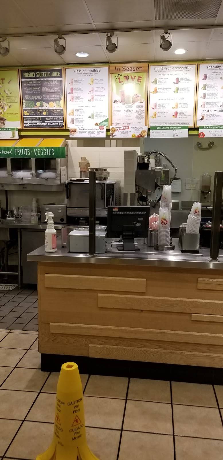 Jamba Juice Candlewood | restaurant | 4993 Candlewood St, Lakewood, CA 90714, USA | 5626302200 OR +1 562-630-2200