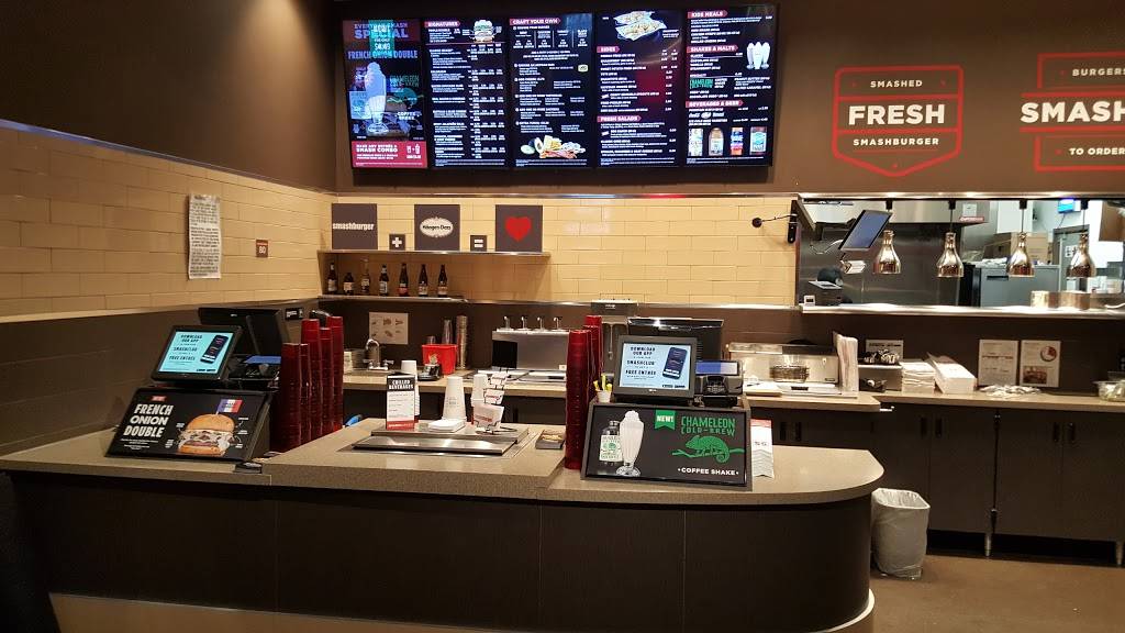 Smashburger | restaurant | 23890 E Smoky Hill Rd #240, Aurora, CO 80016, USA | 7205054606 OR +1 720-505-4606