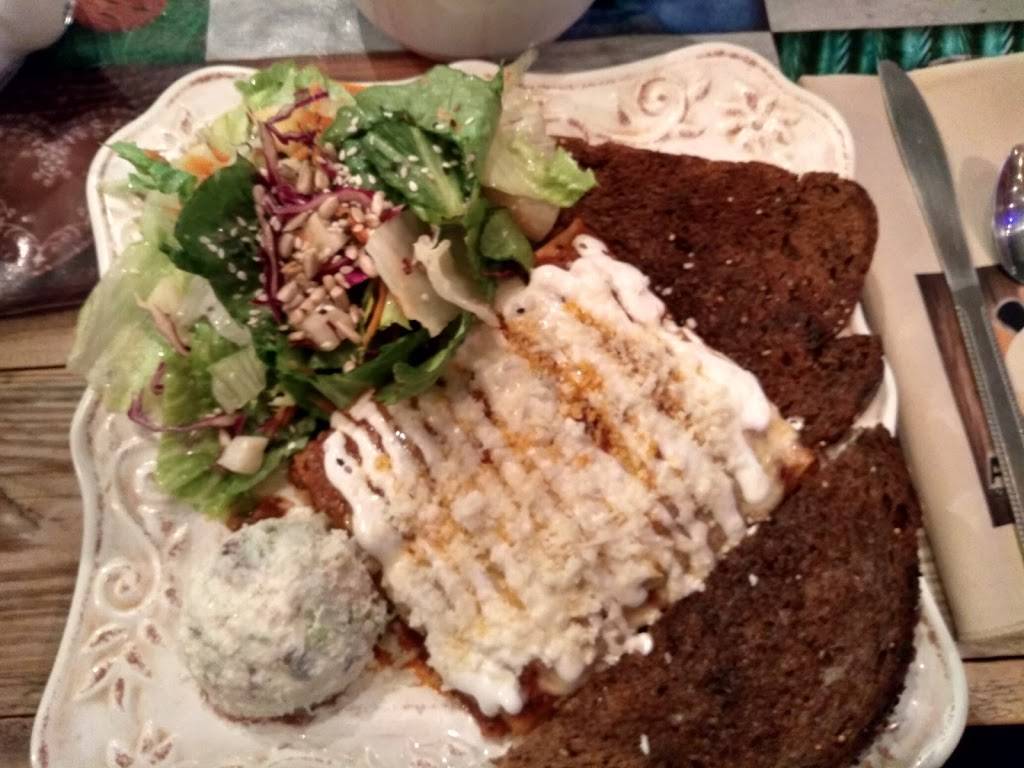 Abadia Lara | restaurant | Valentín Ruiz Pimentel 1885, Constitución (Ampl. Constitución), 22710 Rosarito, B.C., Mexico | 016615277373 OR +52 661 527 7373