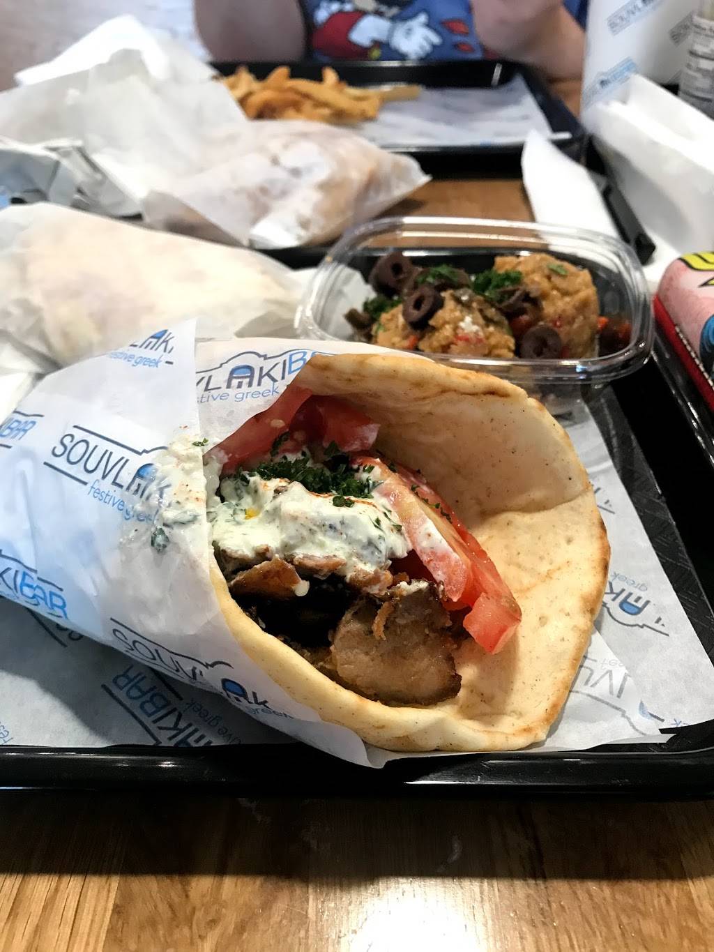 Souvlaki Bar Leesburg | restaurant | 9 Catoctin Cir SW, Leesburg, VA 20175, USA | 7037797304 OR +1 703-779-7304