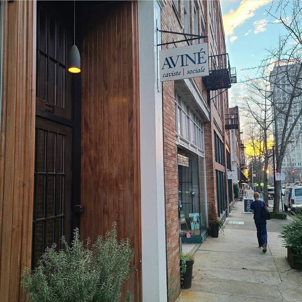 Aviné | restaurant | 2225 2nd Ave N, Birmingham, AL 35203, USA | 2052245177 OR +1 205-224-5177