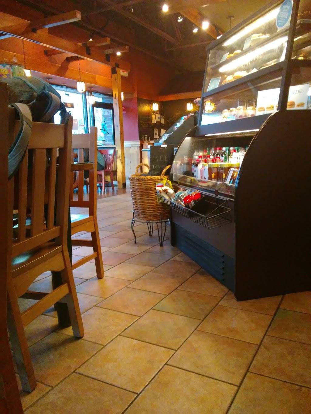 Caribou Coffee | cafe | 1400 County Road 101 N, Unit A, Plymouth, MN 55447, USA | 7634731339 OR +1 763-473-1339