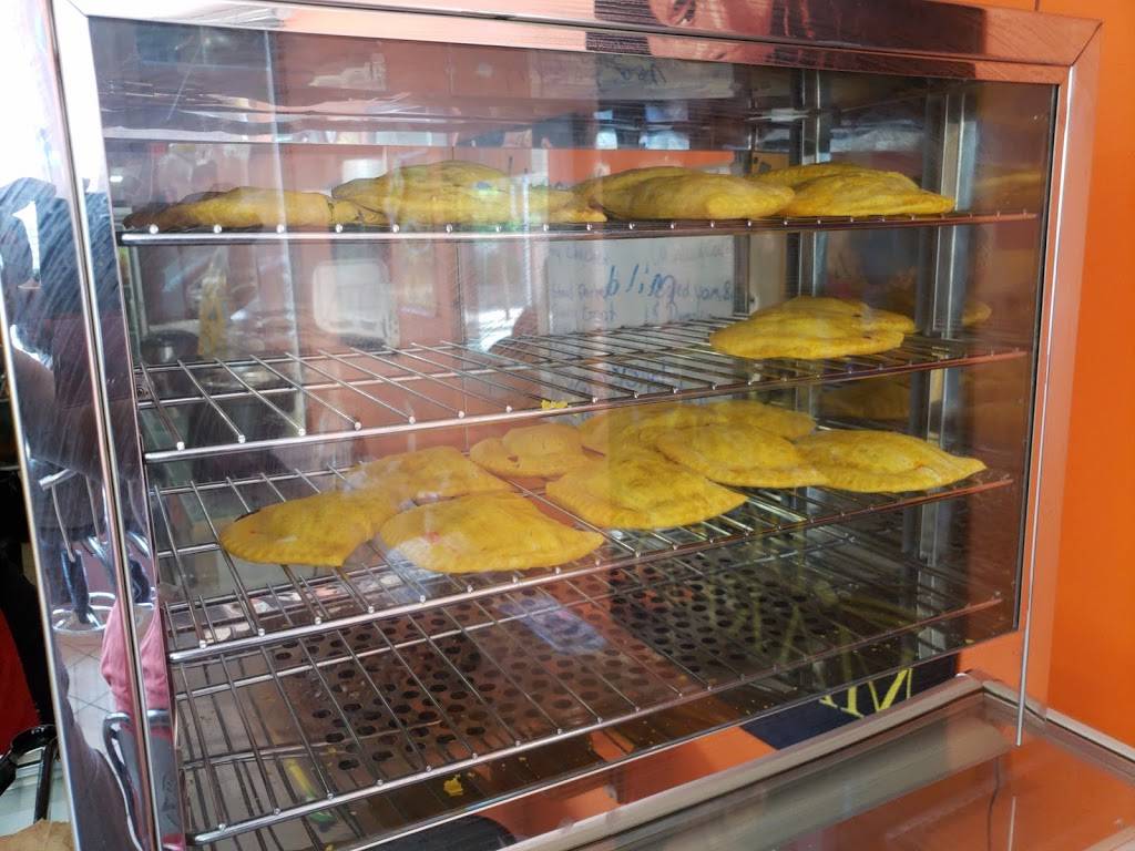 JamRock jerk kitchen | restaurant | 118 Dalhousie St, Brantford, ON N3T 2J3, Canada | 5197535375 OR +1 519-753-5375