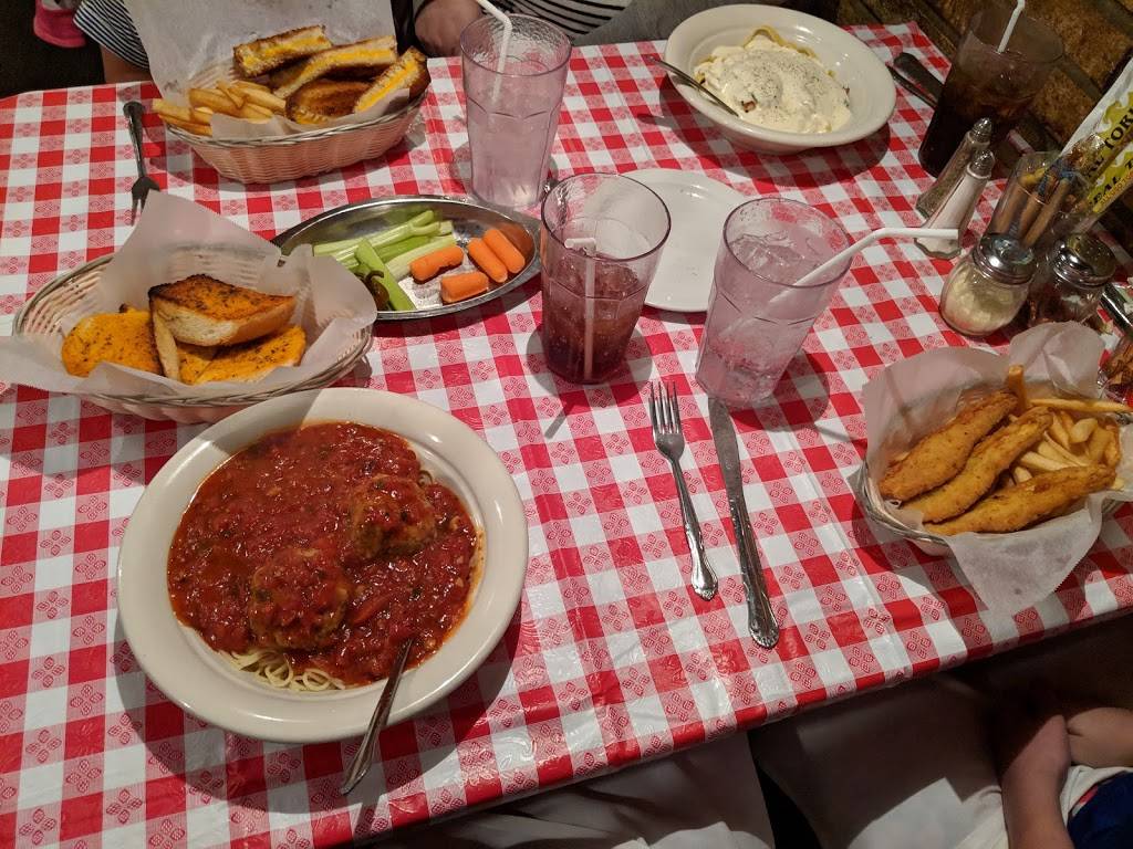 Mama Cozzas | restaurant | 2170 W Ball Rd, Anaheim, CA 92804, USA | 7146350063 OR +1 714-635-0063