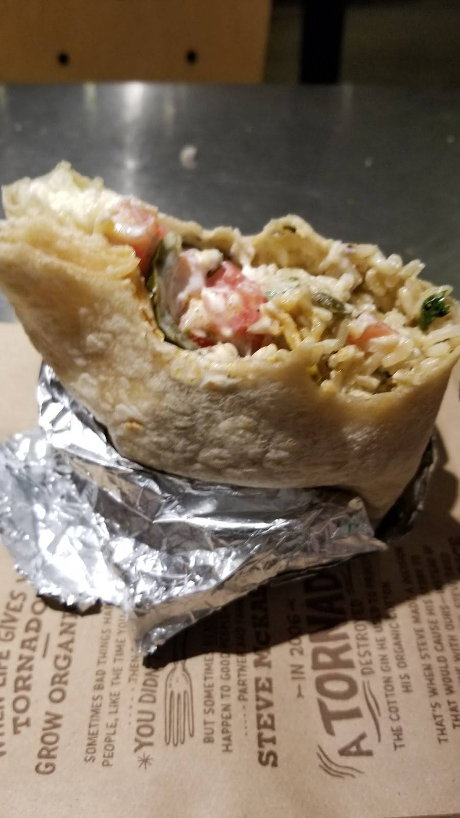 Chipotle Mexican Grill | restaurant | 12073 E Arapahoe Rd #160, Centennial, CO 80112, USA | 3037081733 OR +1 303-708-1733