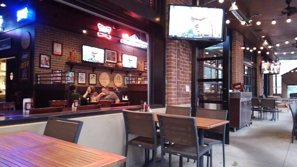 Rusty Bucket Restaurant and Tavern | restaurant | 4062 Gramercy St, Columbus, OH 43219, USA | 6143422063 OR +1 614-342-2063