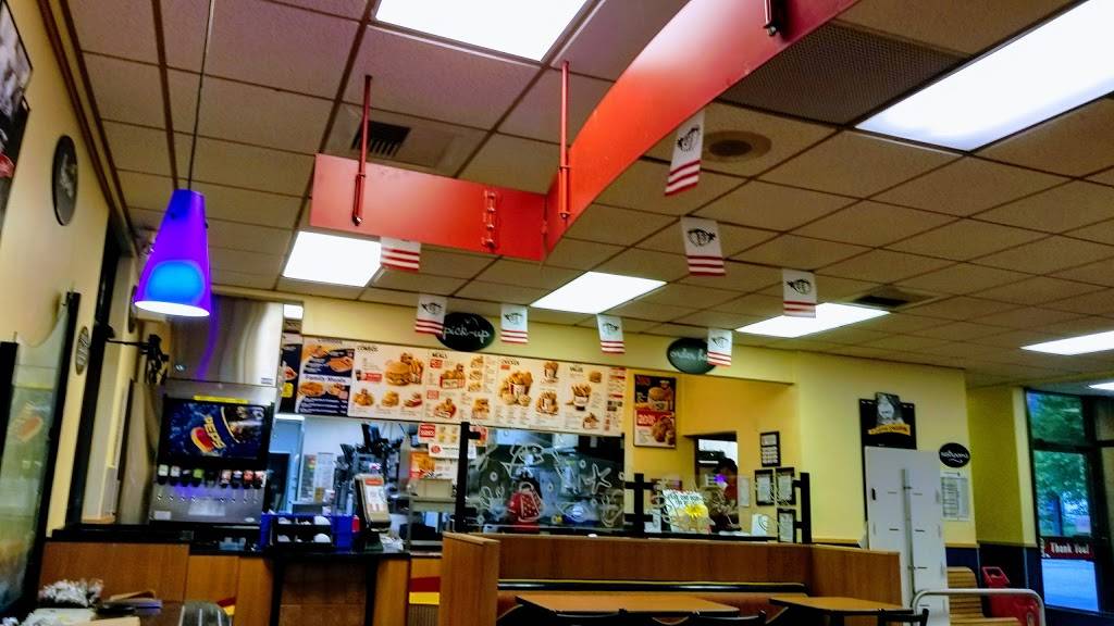 KFC | restaurant | 1696 Main St, Green Bay, WI 54302, USA | 9204691300 OR +1 920-469-1300