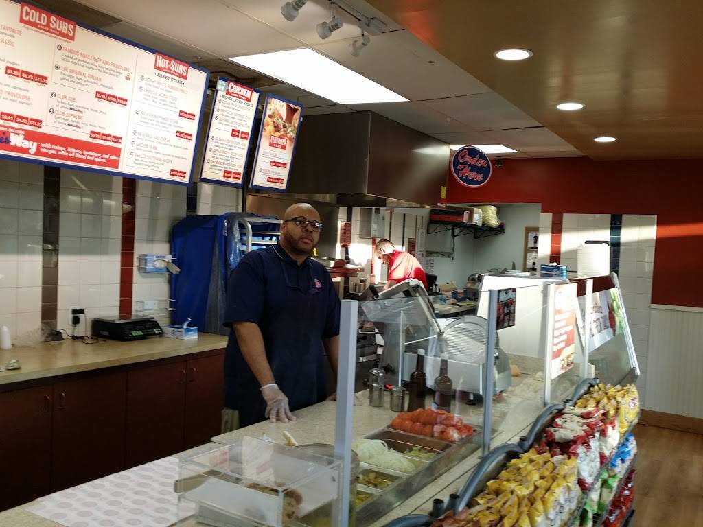 Jersey Mikes Subs | meal takeaway | 2602 N Kings Hwy, Myrtle Beach, SC 29577, USA | 8434442442 OR +1 843-444-2442