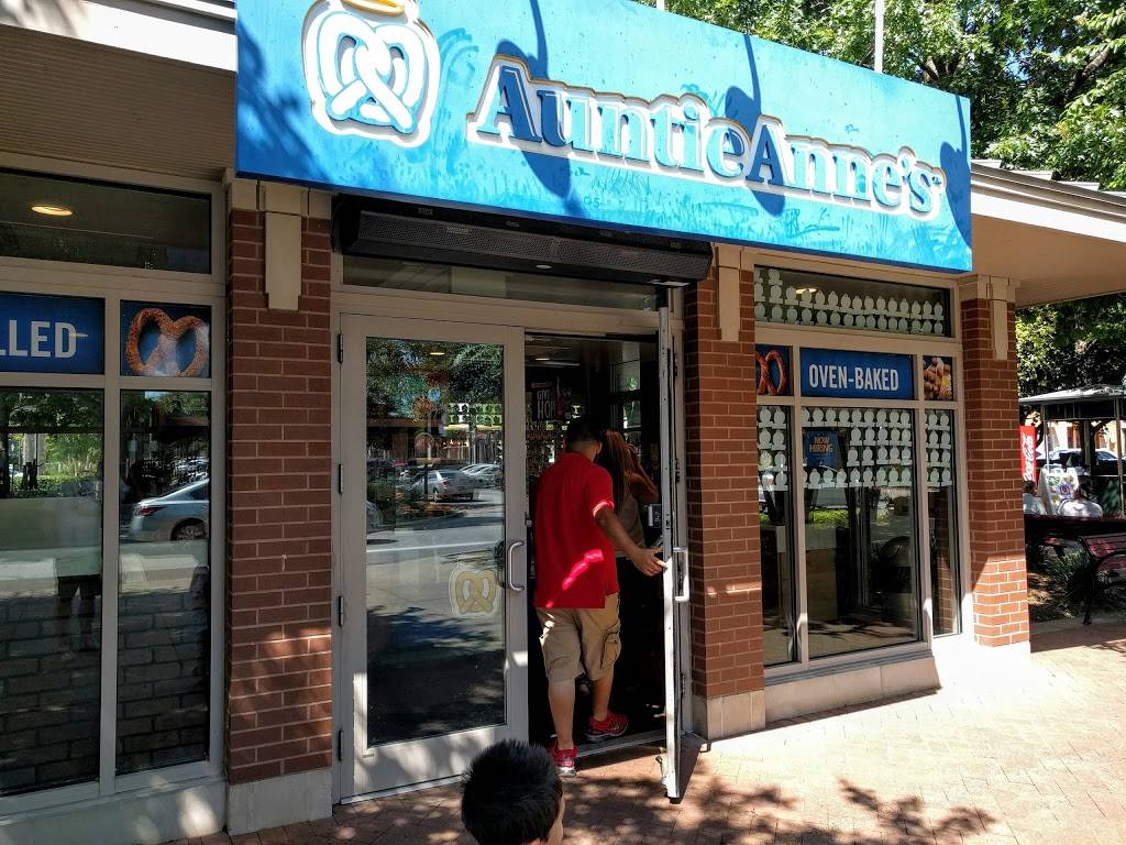 Auntie Annes | cafe | 295 Cedar Sage Dr, Garland, TX 75040, USA | 9726751690 OR +1 972-675-1690