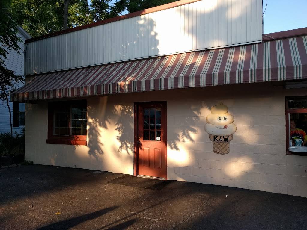 K&W Drive-In | restaurant | 450 S Main St, Springboro, OH 45066, USA | 9377481621 OR +1 937-748-1621