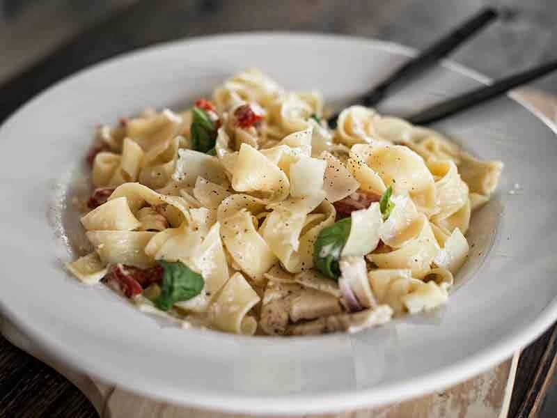 Revolve Pizza Kitchen | restaurant | 5500 W Memorial Rd, Oklahoma City, OK 73142, USA | 4057922858 OR +1 405-792-2858