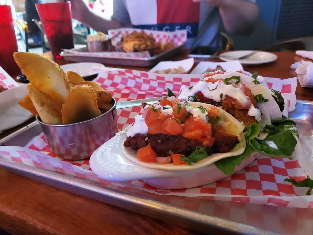 The Porch | restaurant | 643 N Orange Ave, Winter Park, FL 32789, USA | 4075719101 OR +1 407-571-9101