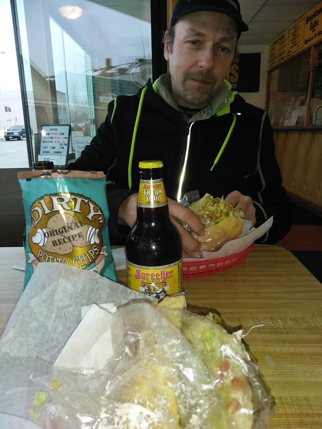 Gold Coast Subs | meal takeaway | 5901 W Burnham St, Milwaukee, WI 53219, USA | 4143211688 OR +1 414-321-1688