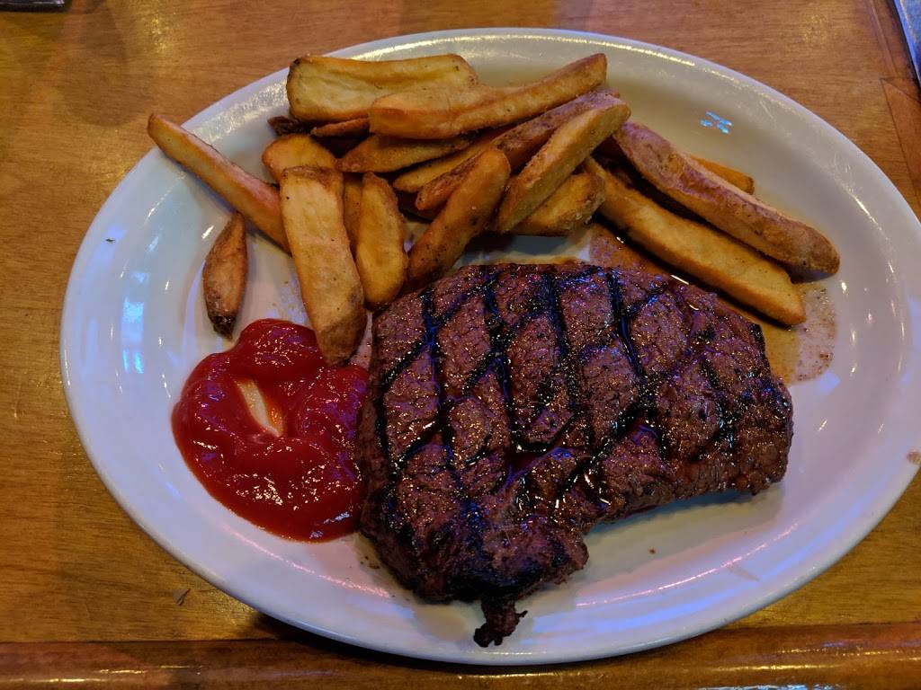 Texas Roadhouse | restaurant | 1560 Osgood Dr, Altoona, PA 16602, USA | 8149447427 OR +1 814-944-7427