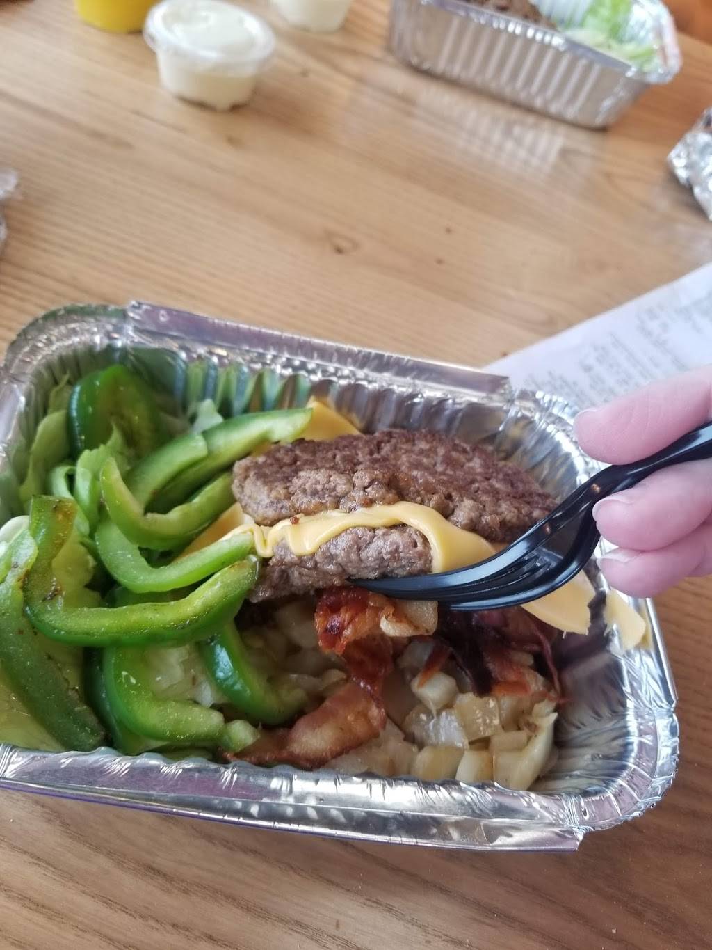 Five Guys | restaurant | 808 W Oglethorpe Hwy, Hinesville, GA 31313, USA | 9124634912 OR +1 912-463-4912