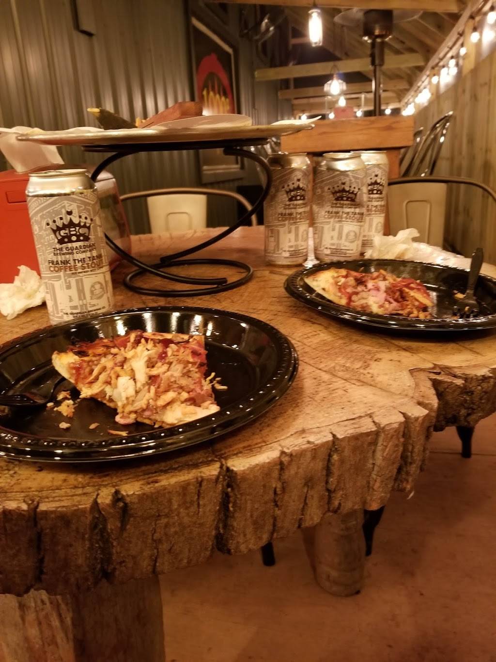 1000 Degree Wood Fired Pizza | restaurant | Mt Summit, IN 47361, USA | 7658311079 OR +1 765-831-1079