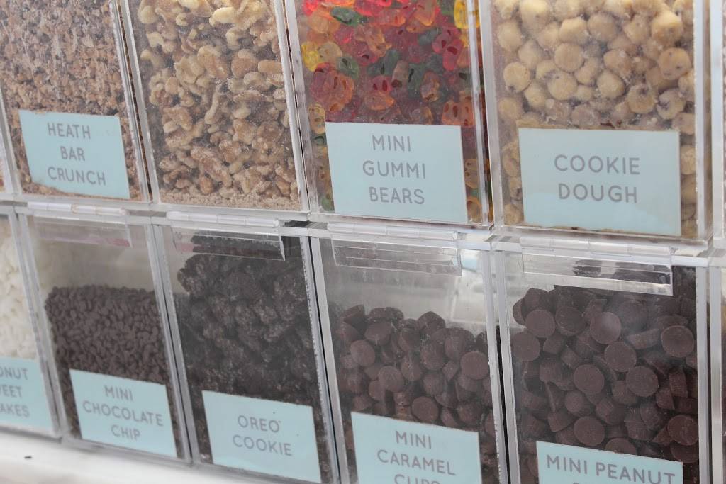 Heladeria Miami Beach | restaurant | 6993 Collins Ave, Miami Beach, FL 33141, USA | 3058650010 OR +1 305-865-0010