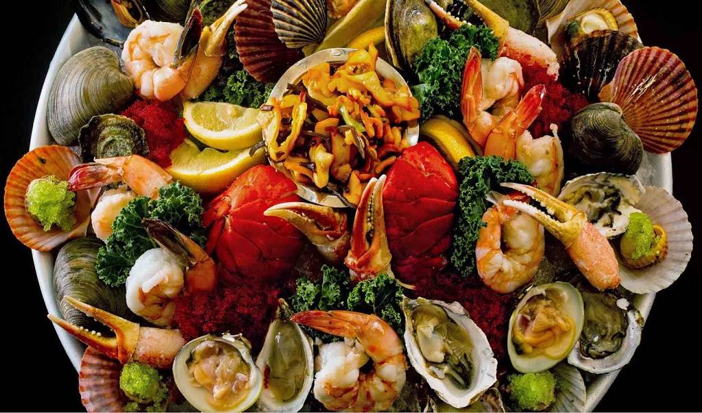 Sallys Fish and Things | restaurant | 8922 Flatlands Ave, Brooklyn, NY 11236, USA | 7187637000 OR +1 718-763-7000