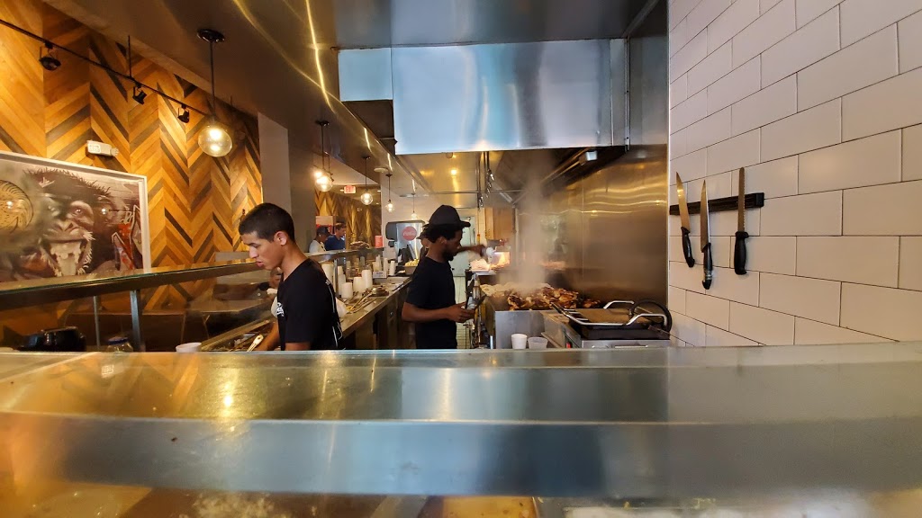 Natural Chicken Grill | restaurant | 275 NE 18th St #108, Miami, FL 33132, USA | 3053778400 OR +1 305-377-8400