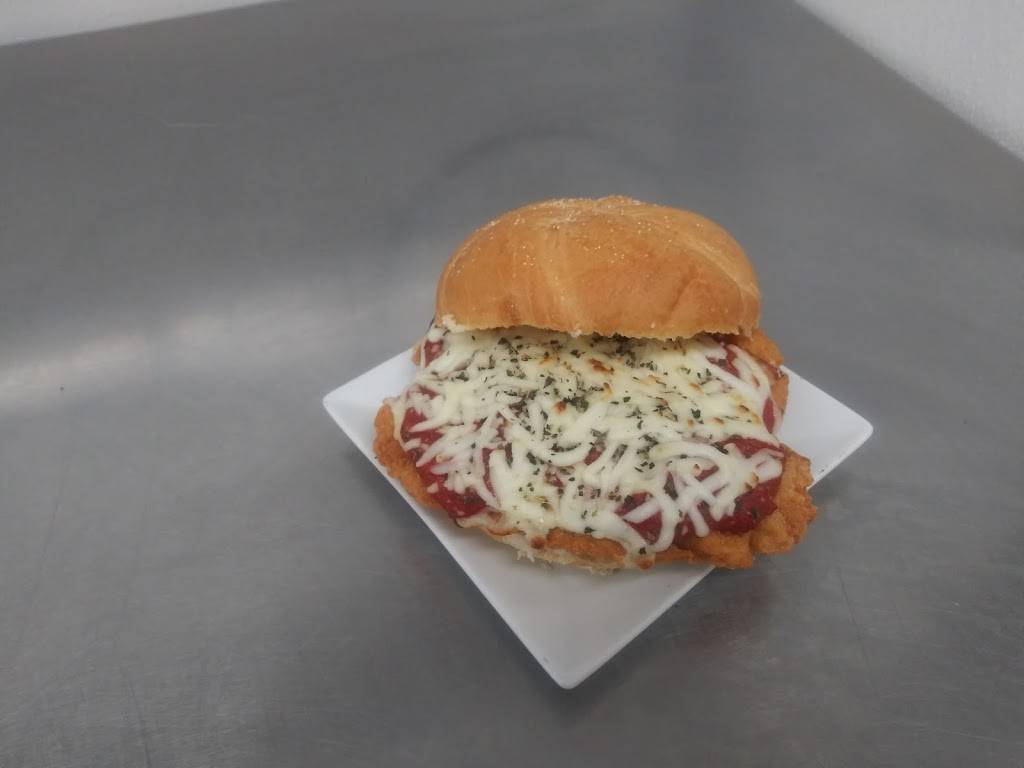 Fallston Food Market | restaurant | 2419 Baldwin Mill Rd, Fallston, MD 21047, USA | 4109415269 OR +1 410-941-5269