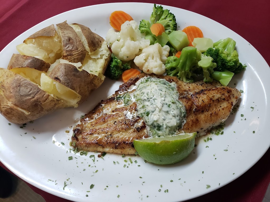 Wagon Box Inn Restaurant & Cabins | cafe | 103 N Piney Rd, Story, WY 82842, USA | 3077633553 OR +1 307-763-3553