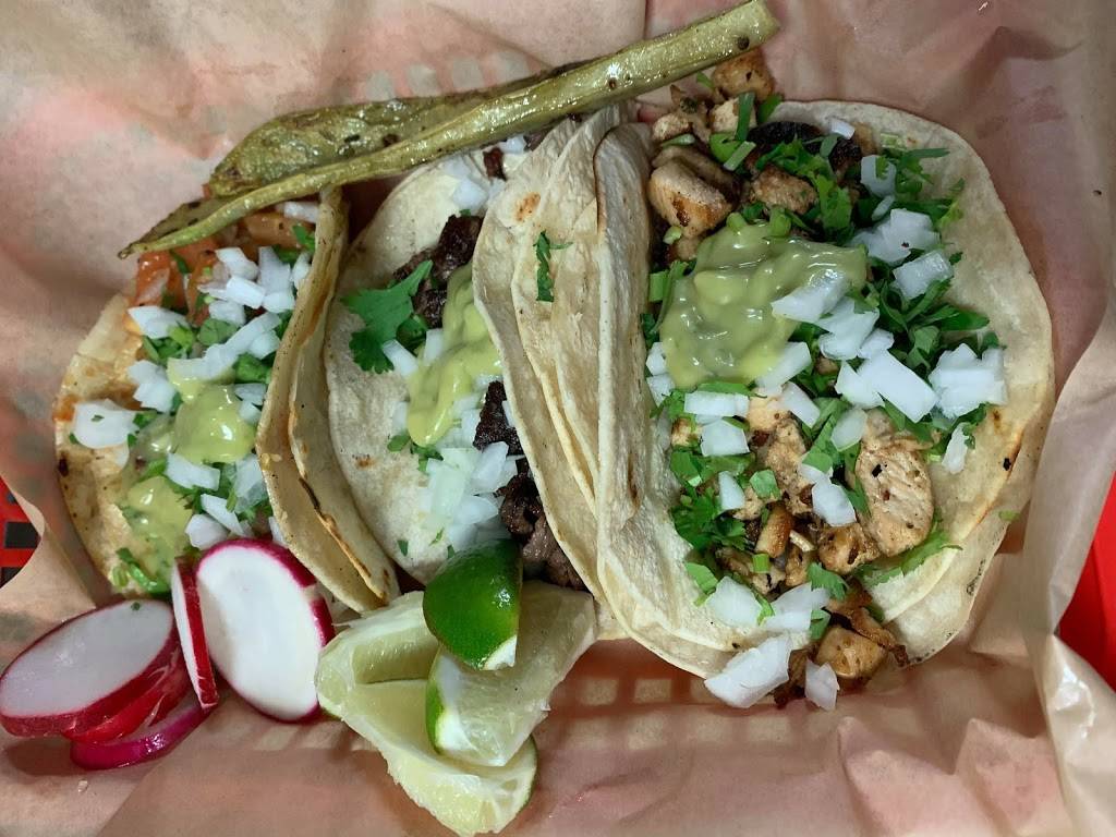 Ryders Rancheros | restaurant | 283 Springs Fireplace Rd, East Hampton, NY 11937, USA | 6313292500 OR +1 631-329-2500