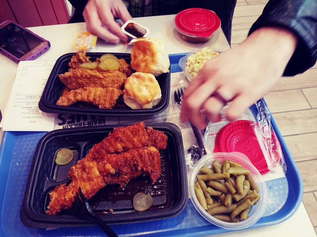 KFC | restaurant | 307 Highland Rd, Macedonia, OH 44056, USA | 2348084094 OR +1 234-808-4094