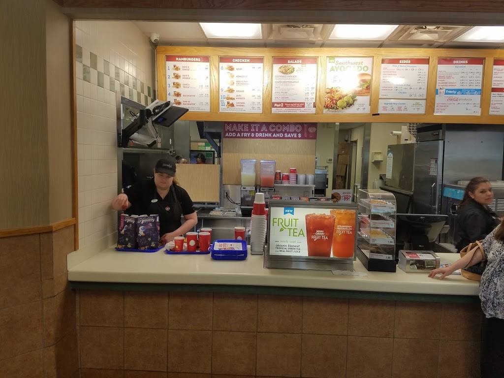 Wendys | restaurant | 7716 Northwest Expy, Oklahoma City, OK 73132, USA | 4057218929 OR +1 405-721-8929