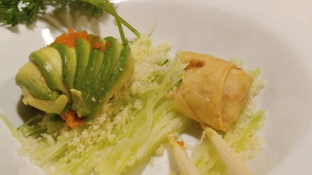 Chens | restaurant | 310 N Hanover St, Carlisle, PA 17013, USA | 7172581238 OR +1 717-258-1238