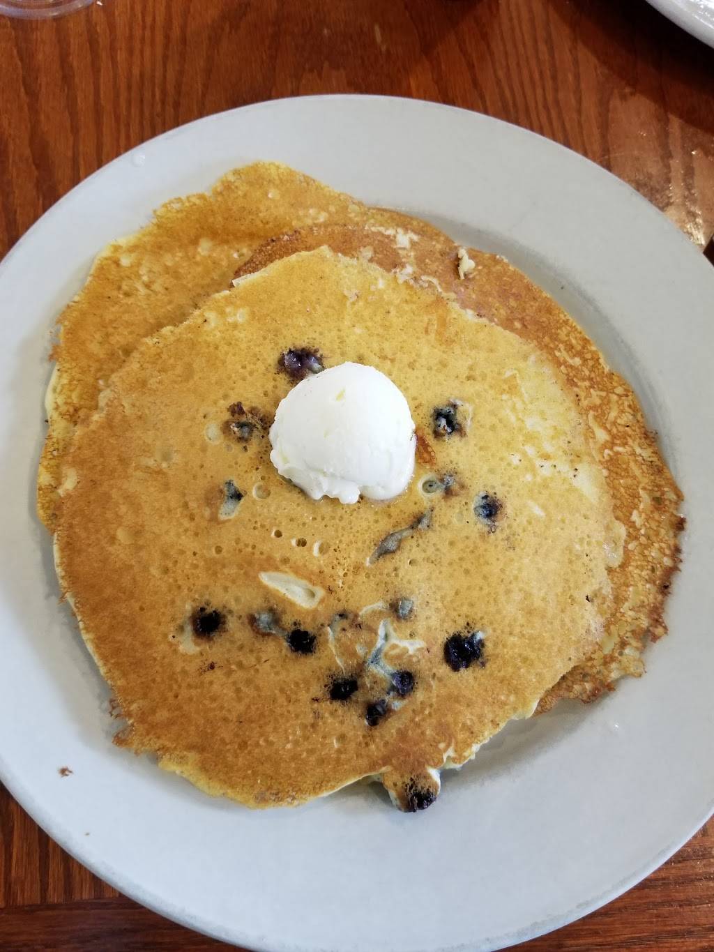 City Limits Restaurant | restaurant | 3038 McCartney Rd, Youngstown, OH 44505, USA | 3307464026 OR +1 330-746-4026