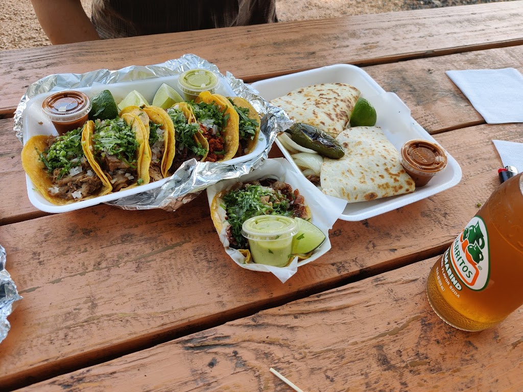 Cuantos Tacos | restaurant | 1108 E 12th St, Austin, TX 78702, USA | 5129033918 OR +1 512-903-3918