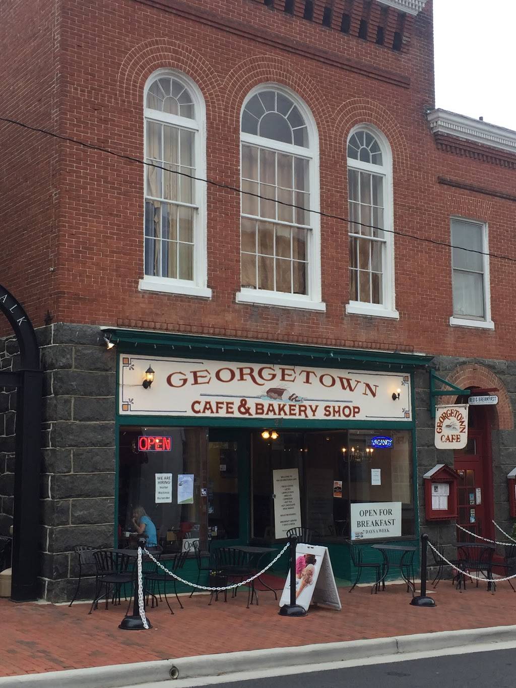 Georgetown Cafe | cafe | 21 S King St, Leesburg, VA 20175, USA | 7037775000 OR +1 703-777-5000