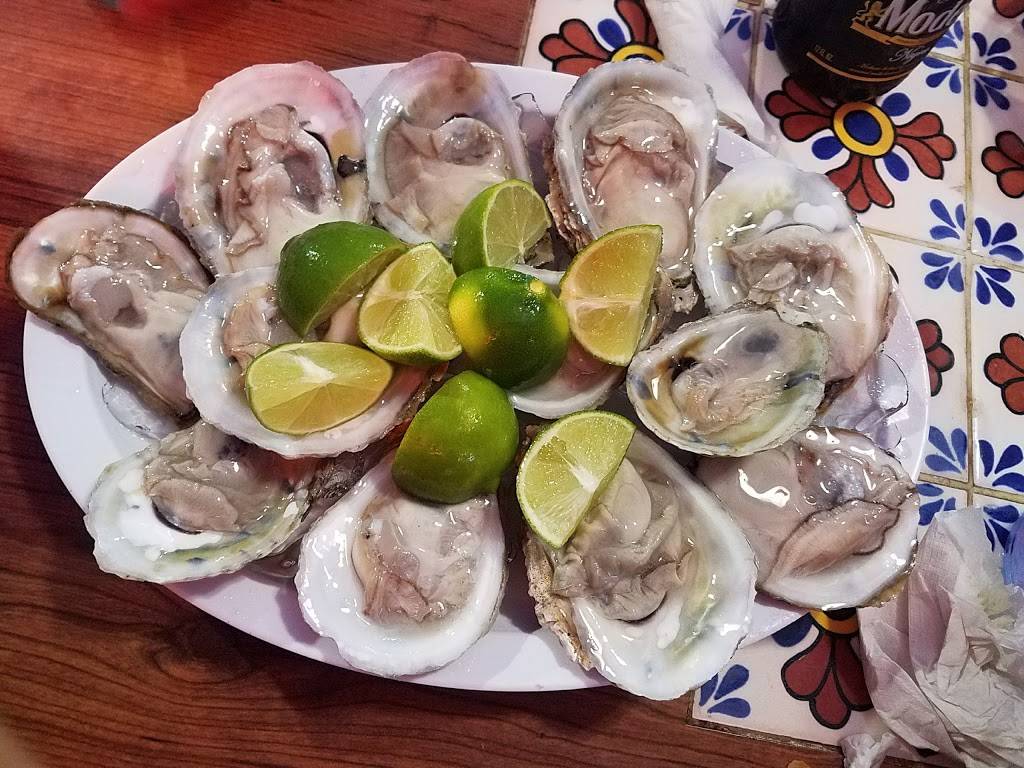 El Puerto Escondido | restaurant | 3343 N Eastern Ave, Los Angeles, CA 90032, USA | 3239091008 OR +1 323-909-1008