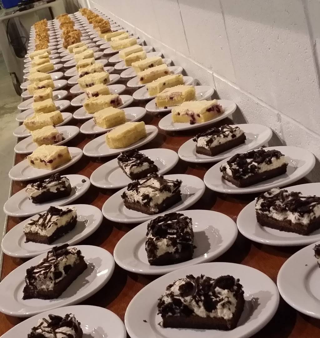 Clubhouse Grill at The Pines | restaurant | 3062 Point Marion Rd, Morgantown, WV 26505, USA | 3042848222 OR +1 304-284-8222