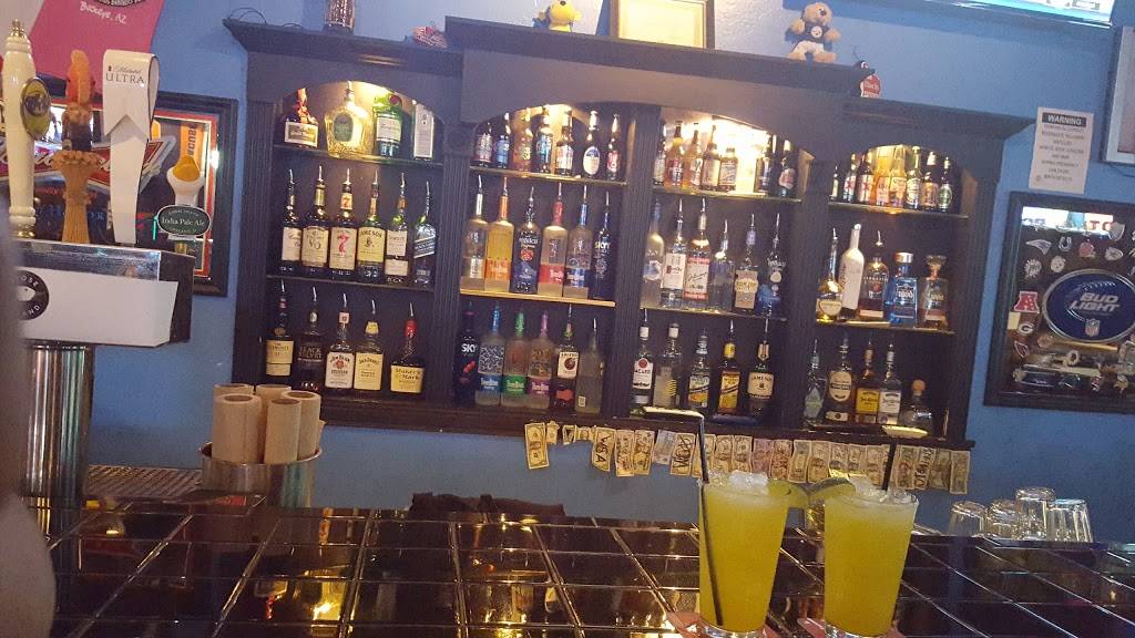 Bootys Wings Burgers and Beer | restaurant | 1300 S Watson Rd suite 109, Buckeye, AZ 85326, USA | 6233863080 OR +1 623-386-3080