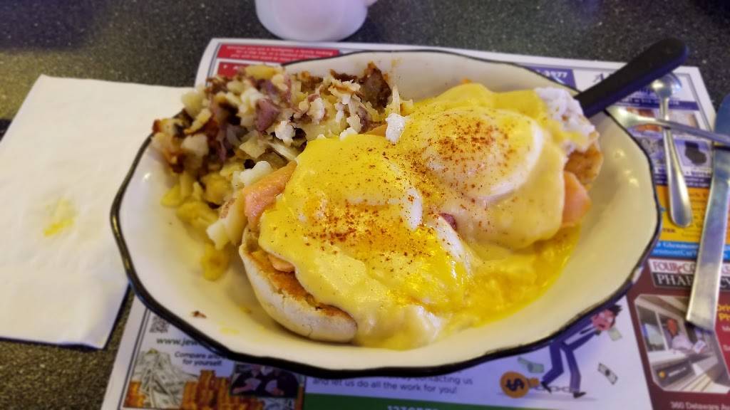Johnny Bs Glenmont Diner | restaurant | 21 Frontage Rd, Glenmont, NY 12077, USA | 5184343761 OR +1 518-434-3761