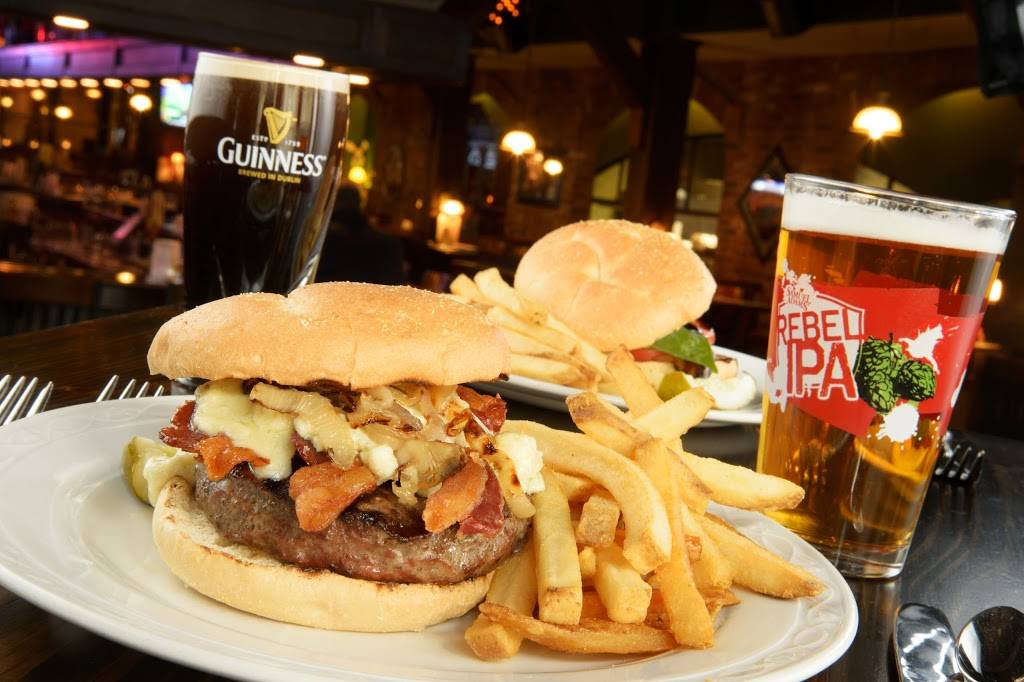 Westwood Restaurant and Pub | restaurant | 94 N Elm St, Westfield, MA 01085, USA | 4135646963 OR +1 413-564-6963