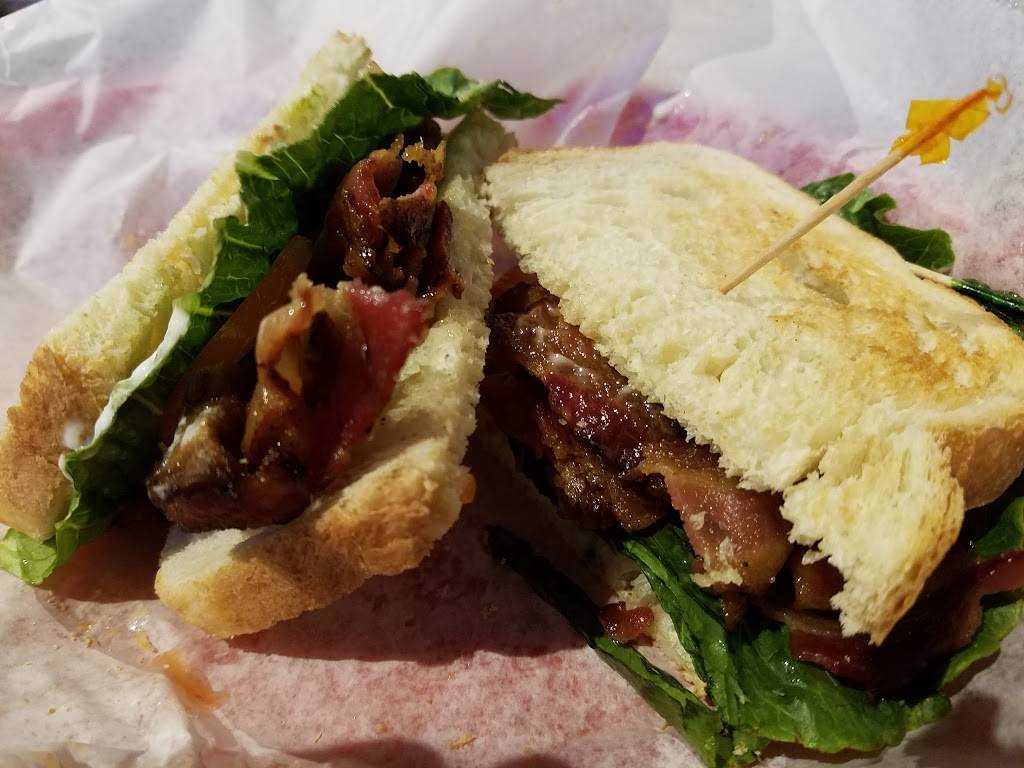 Tailgaters & IL Primo Surprise | restaurant | 15529 W Bell Rd, Surprise, AZ 85374, USA | 6235441111 OR +1 623-544-1111